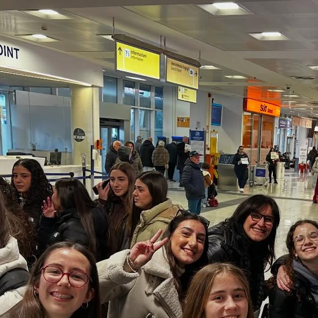 Fotografía de la jornada 1 del intercambio Erasmus+ en Pozzuoli.